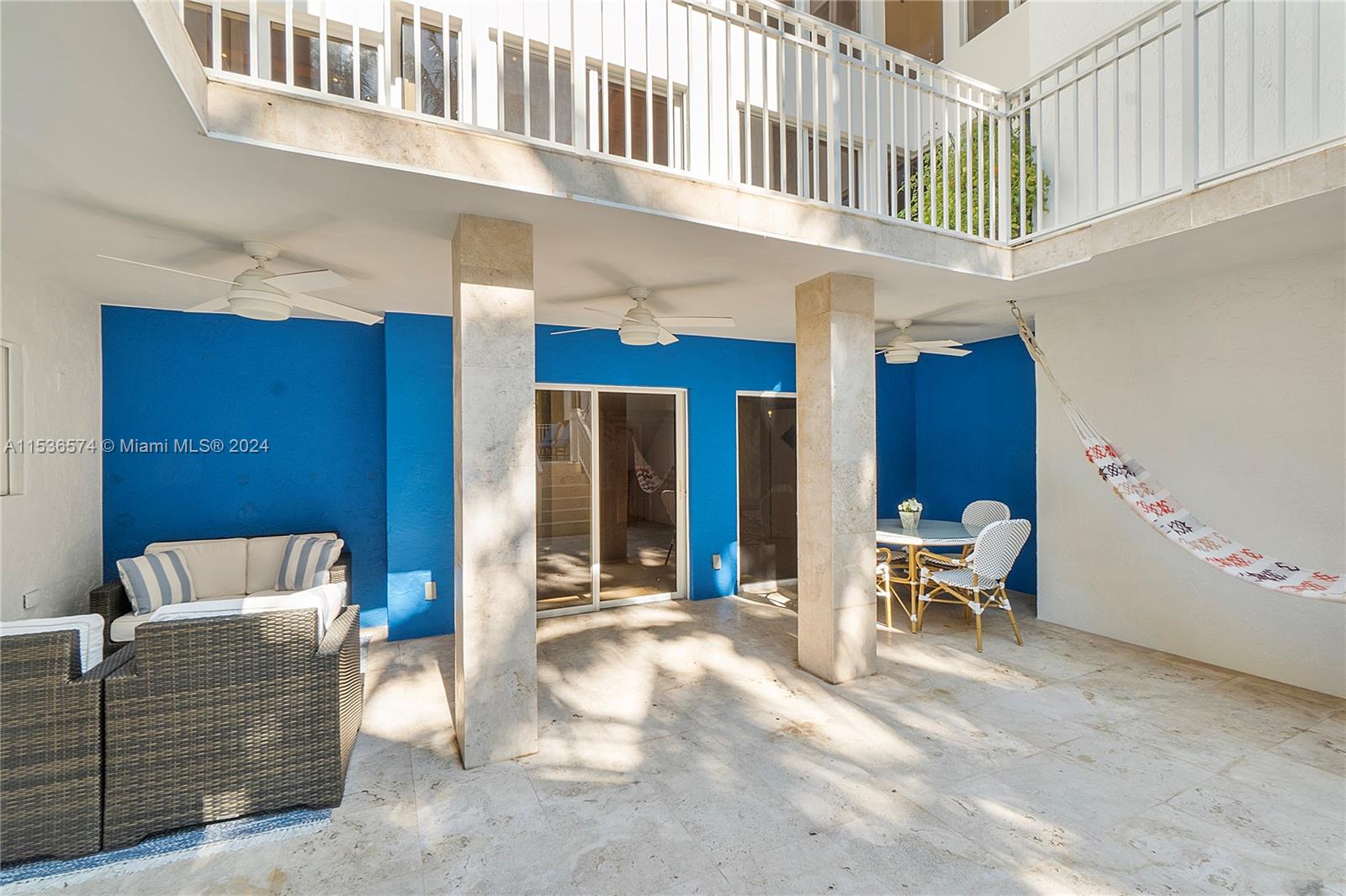 7125 Lago Dr, Coral Gables, FL, 33143 United States, 5 Bedrooms Bedrooms, ,6 BathroomsBathrooms,Residential,For Sale,Lago Dr,A11536574