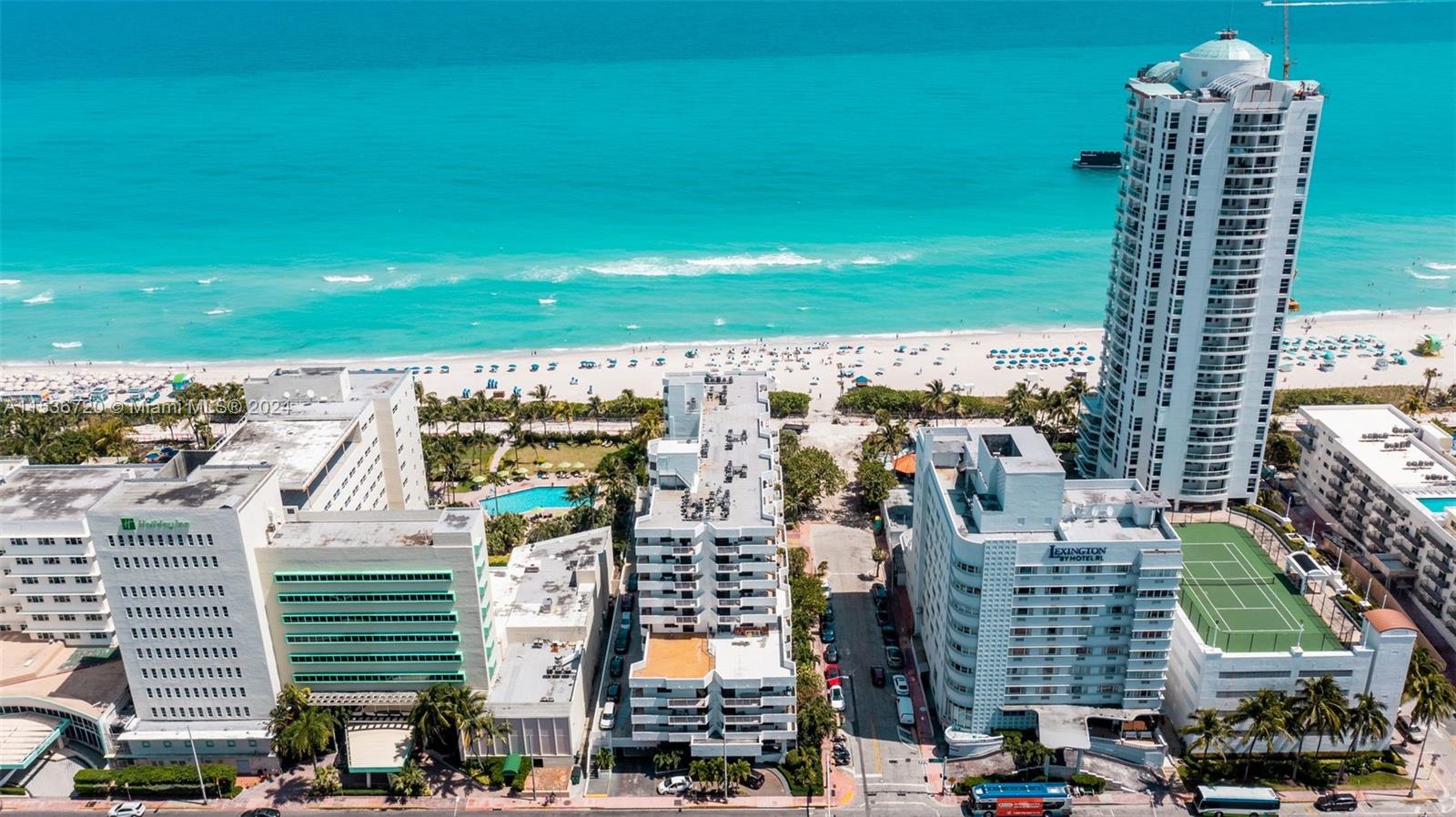 4301 Collins Ave 410, Miami Beach, Florida 33140, 2 Bedrooms Bedrooms, ,2 BathroomsBathrooms,Residentiallease,For Rent,4301 Collins Ave 410,A11536720
