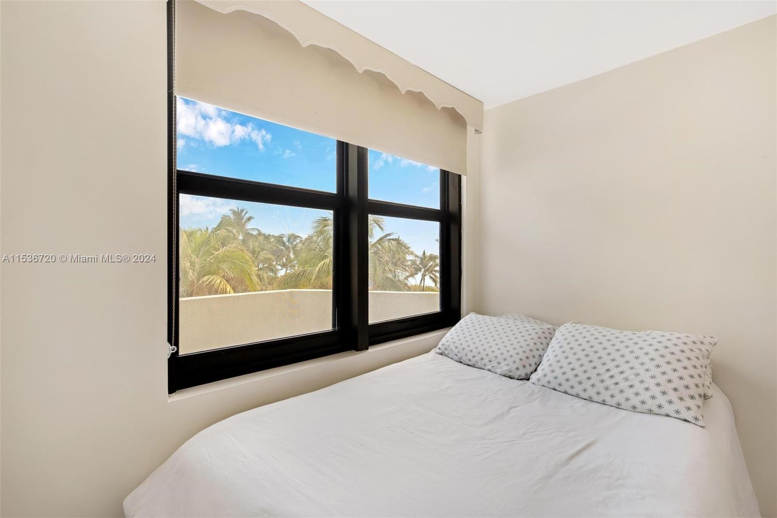 4301 Collins Ave 410, Miami Beach, Florida 33140, 2 Bedrooms Bedrooms, ,2 BathroomsBathrooms,Residentiallease,For Rent,4301 Collins Ave 410,A11536720