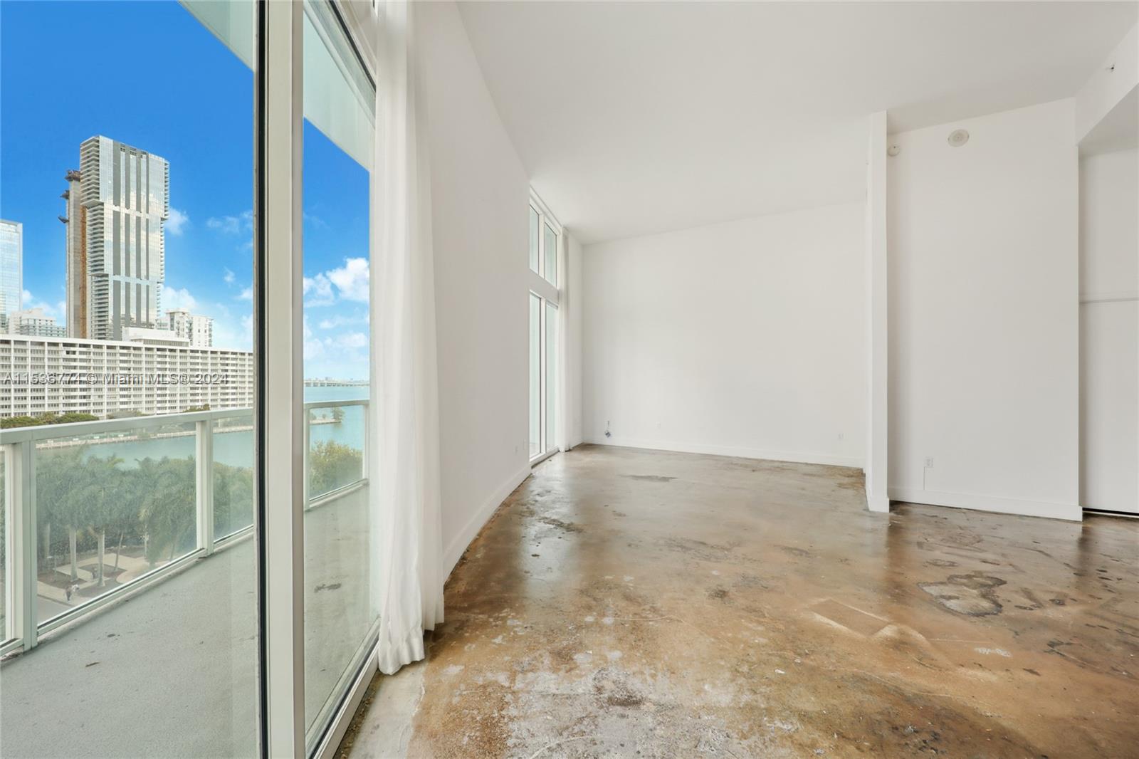 1900 N Bayshore Dr 909, Miami, Florida 33132, 2 Bedrooms Bedrooms, ,2 BathroomsBathrooms,Residential,For Sale,1900 N Bayshore Dr 909,A11536774