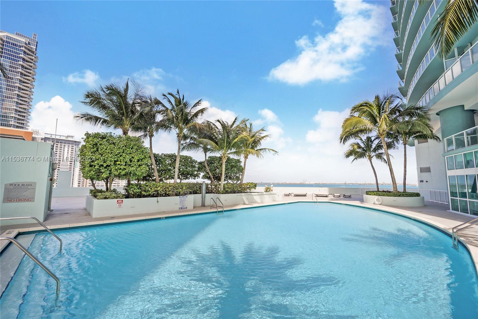 1900 N Bayshore Dr 909, Miami, Florida 33132, 2 Bedrooms Bedrooms, ,2 BathroomsBathrooms,Residential,For Sale,1900 N Bayshore Dr 909,A11536774