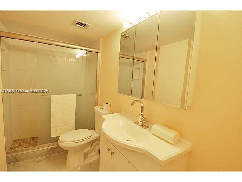 3161 S OCEAN DR 607, Hallandale Beach, Florida 33009, 2 Bedrooms Bedrooms, ,2 BathroomsBathrooms,Residential,For Sale,3161 S OCEAN DR 607,A11536804