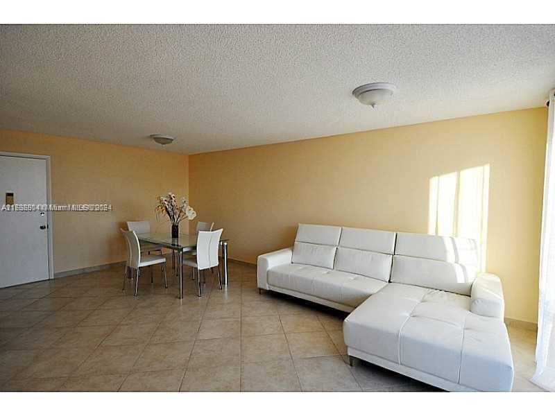 3161 S OCEAN DR 607, Hallandale Beach, Florida 33009, 2 Bedrooms Bedrooms, ,2 BathroomsBathrooms,Residential,For Sale,3161 S OCEAN DR 607,A11536804