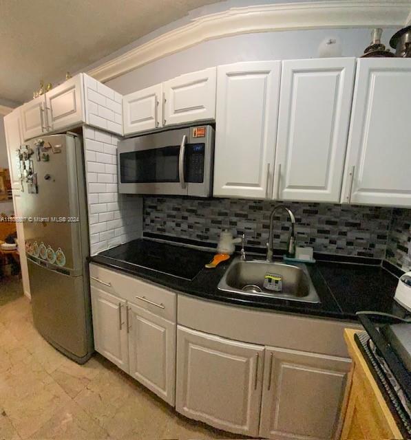 7920 Harding Ave 6, Miami Beach, Florida 33141, 1 Bedroom Bedrooms, ,1 BathroomBathrooms,Residential,For Sale,7920 Harding Ave 6,A11536807