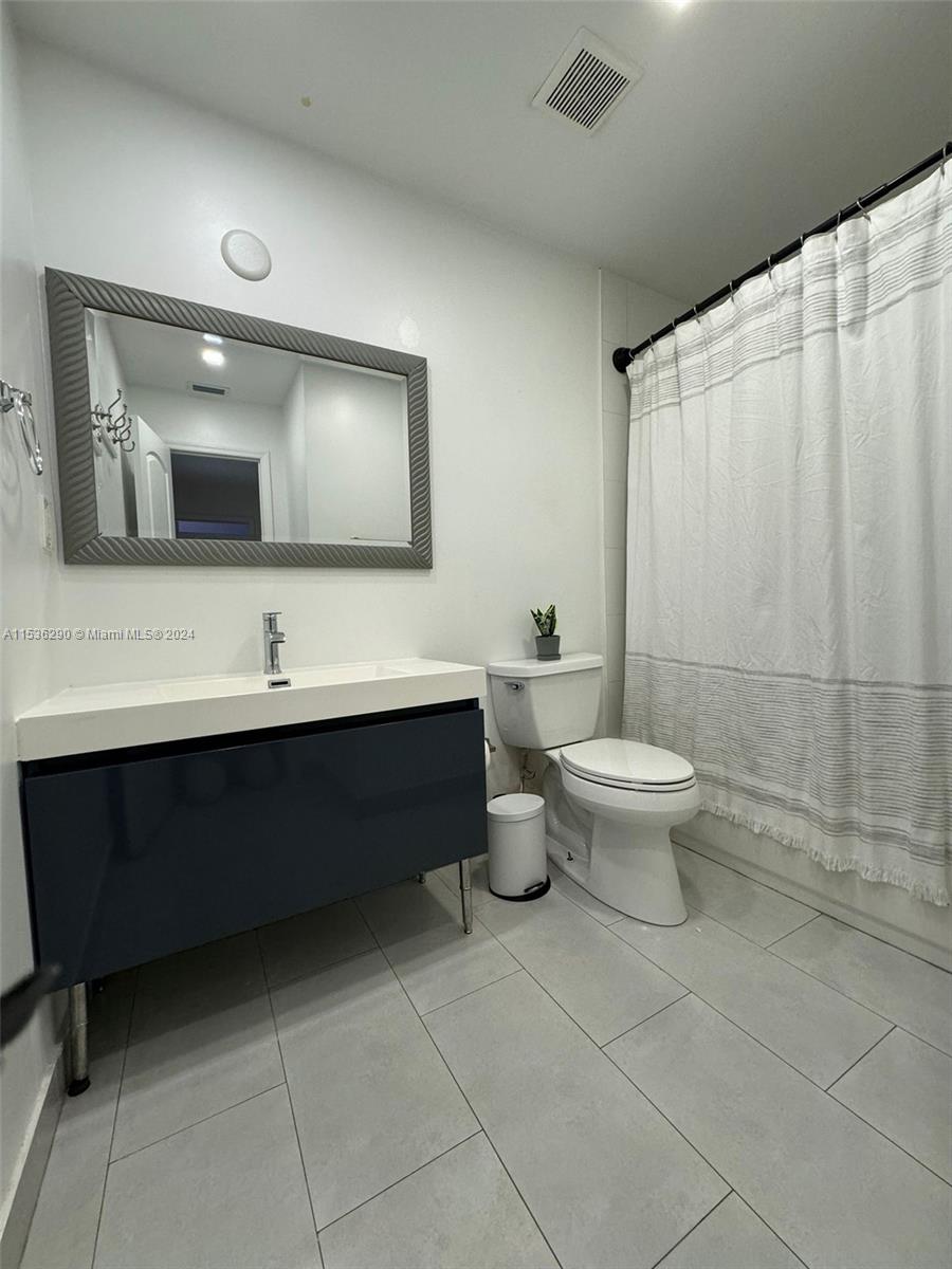 21220 Harbor Way, Aventura, FL, 33180 United States, 3 Bedrooms Bedrooms, ,2 BathroomsBathrooms,Residential,For Sale,Harbor Way,A11536290