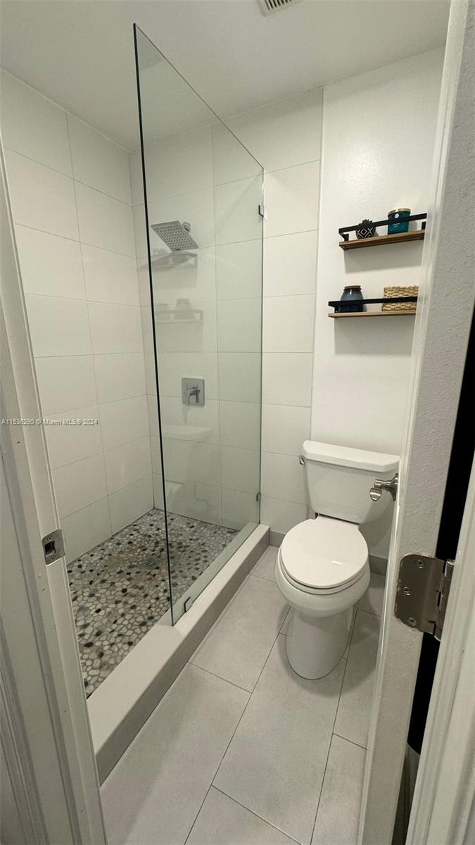 21220 Harbor Way, Aventura, FL, 33180 United States, 3 Bedrooms Bedrooms, ,2 BathroomsBathrooms,Residential,For Sale,Harbor Way,A11536290