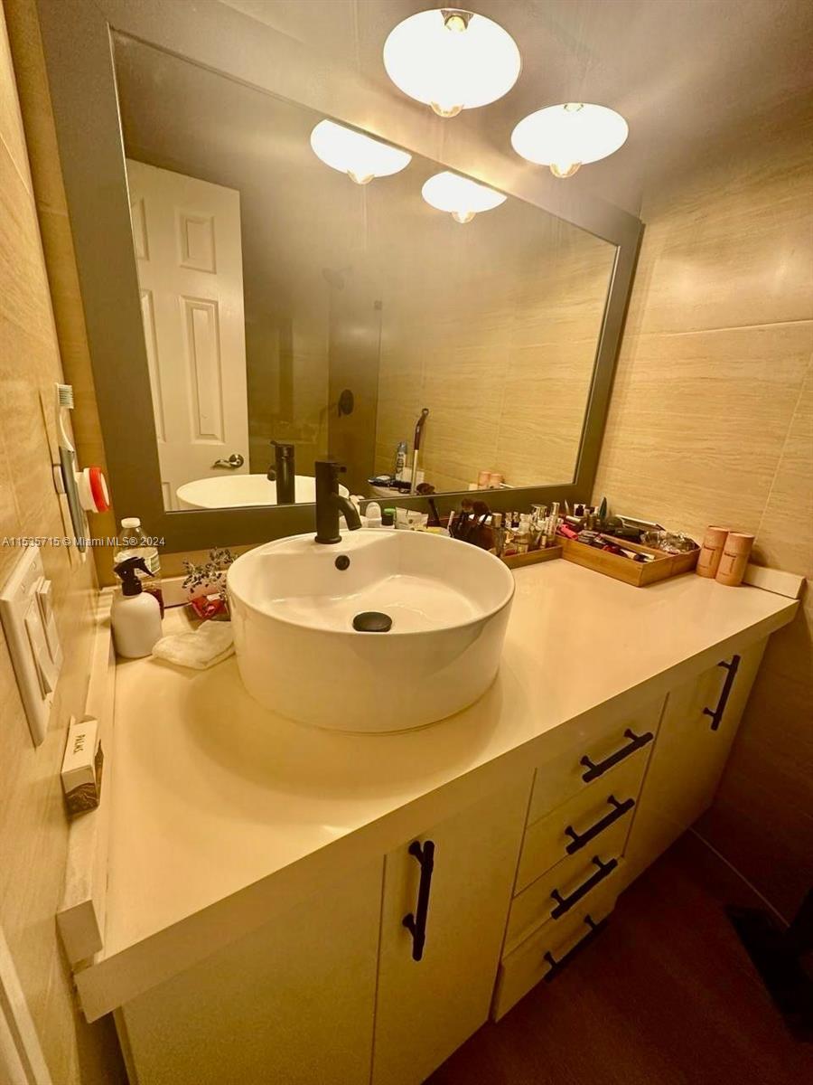 20291 NE 30th Ave 104, Aventura, Florida 33180, 2 Bedrooms Bedrooms, ,2 BathroomsBathrooms,Residential,For Sale,20291 NE 30th Ave 104,A11535715