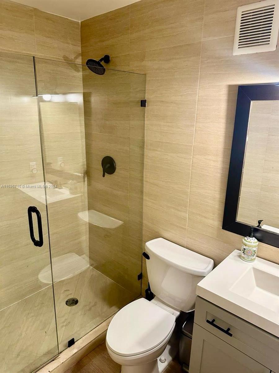 20291 NE 30th Ave 104, Aventura, Florida 33180, 2 Bedrooms Bedrooms, ,2 BathroomsBathrooms,Residential,For Sale,20291 NE 30th Ave 104,A11535715