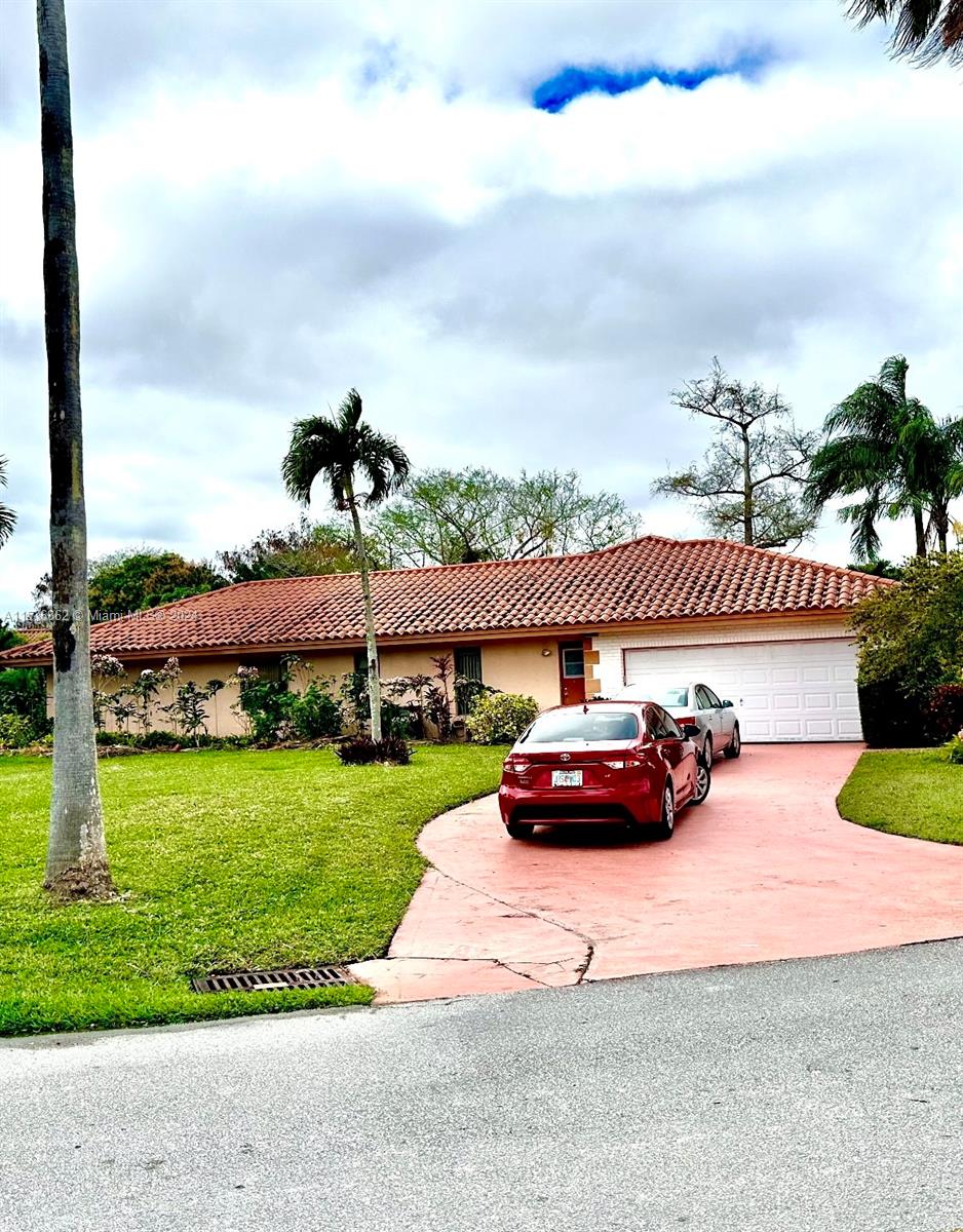 Tamarac, Florida 33321, 4 Bedrooms Bedrooms, ,2 BathroomsBathrooms,Residential,For Sale,A11536862