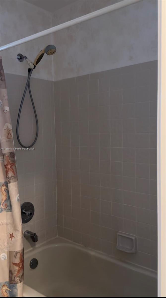 Tamarac, Florida 33321, 4 Bedrooms Bedrooms, ,2 BathroomsBathrooms,Residential,For Sale,A11536862