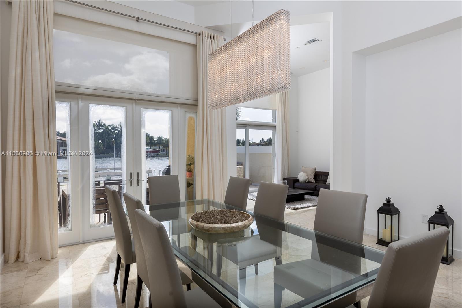 21103 NE 38th Ave 77, Aventura, Florida 33180, 3 Bedrooms Bedrooms, ,3 BathroomsBathrooms,Residentiallease,For Rent,21103 NE 38th Ave 77,A11536900