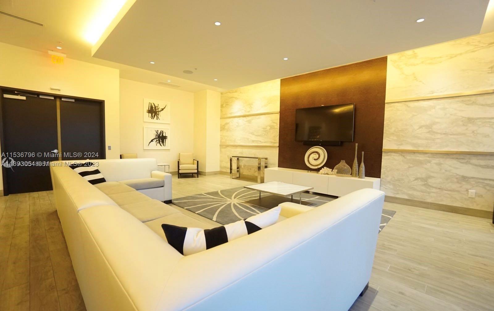 999 SW 1st Ave 1612, Miami, Florida 33130, 2 Bedrooms Bedrooms, ,2 BathroomsBathrooms,Residentiallease,For Rent,999 SW 1st Ave 1612,A11536796