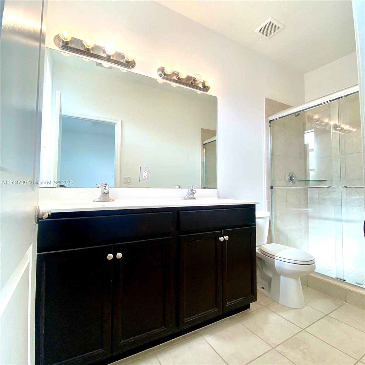 24902 SW 114th Ave, Homestead, Florida 33032, 3 Bedrooms Bedrooms, ,3 BathroomsBathrooms,Residentiallease,For Rent,24902 SW 114th Ave,A11534790