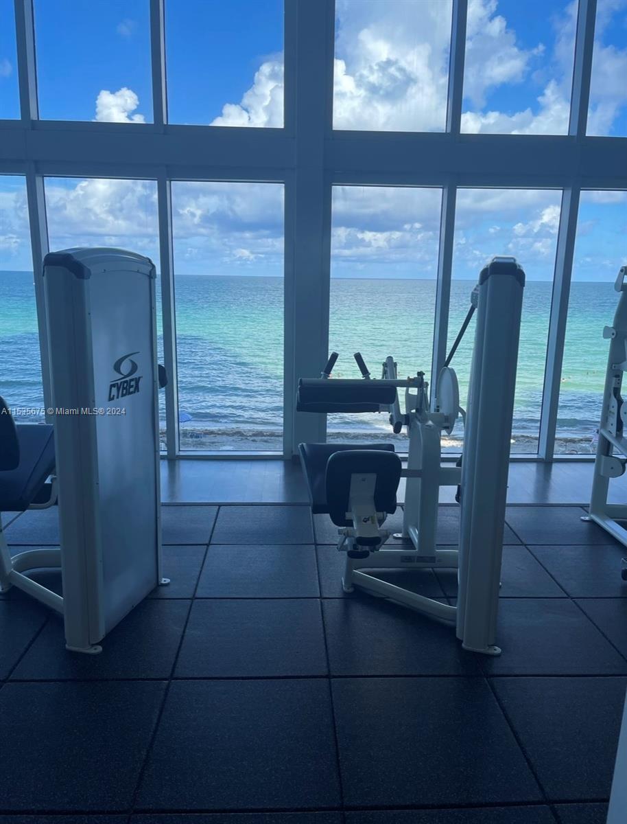 1830 S Ocean Dr 2012, Hallandale Beach, Florida 33009, 1 Bedroom Bedrooms, ,1 BathroomBathrooms,Residentiallease,For Rent,1830 S Ocean Dr 2012,A11535675