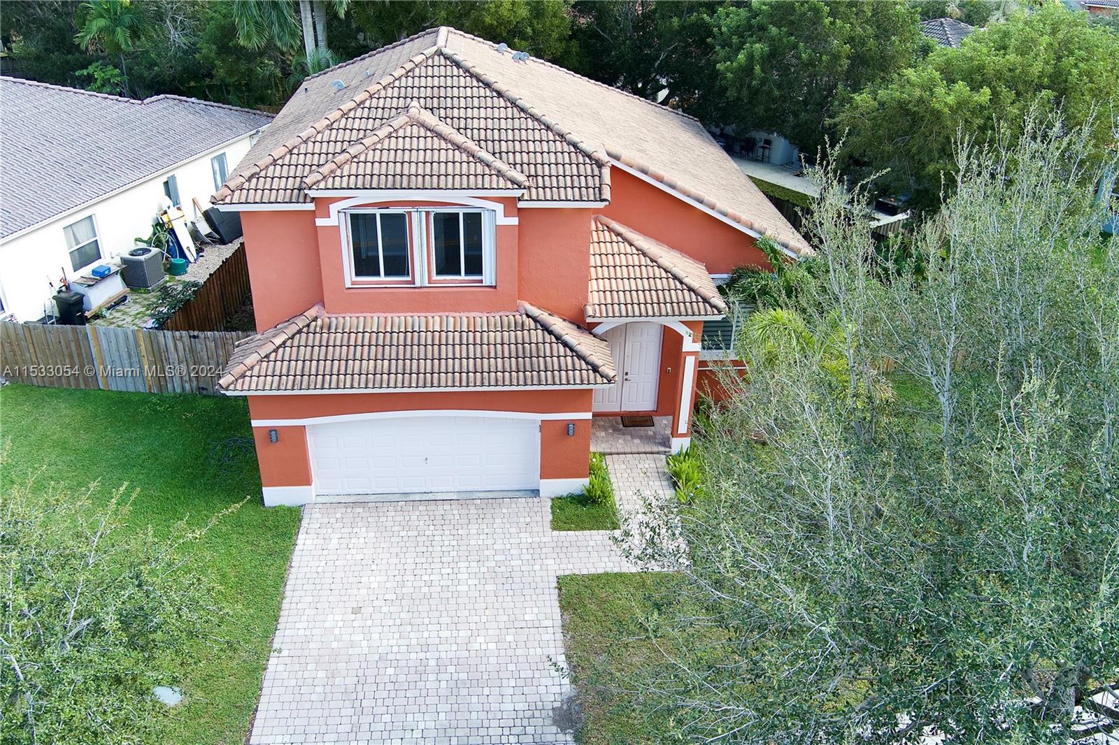 1430 SE 22nd Ln, Homestead, Florida 33035, 4 Bedrooms Bedrooms, ,2 BathroomsBathrooms,Residential,For Sale,1430 SE 22nd Ln,A11533054