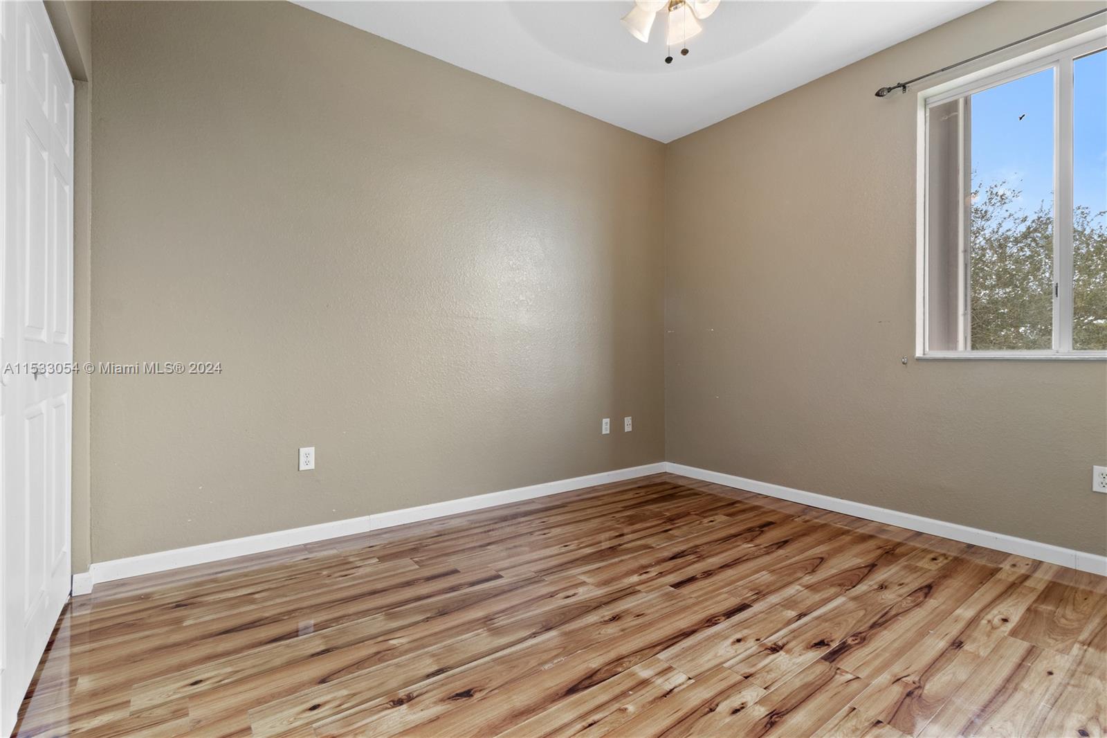 1430 SE 22nd Ln, Homestead, Florida 33035, 4 Bedrooms Bedrooms, ,2 BathroomsBathrooms,Residential,For Sale,1430 SE 22nd Ln,A11533054