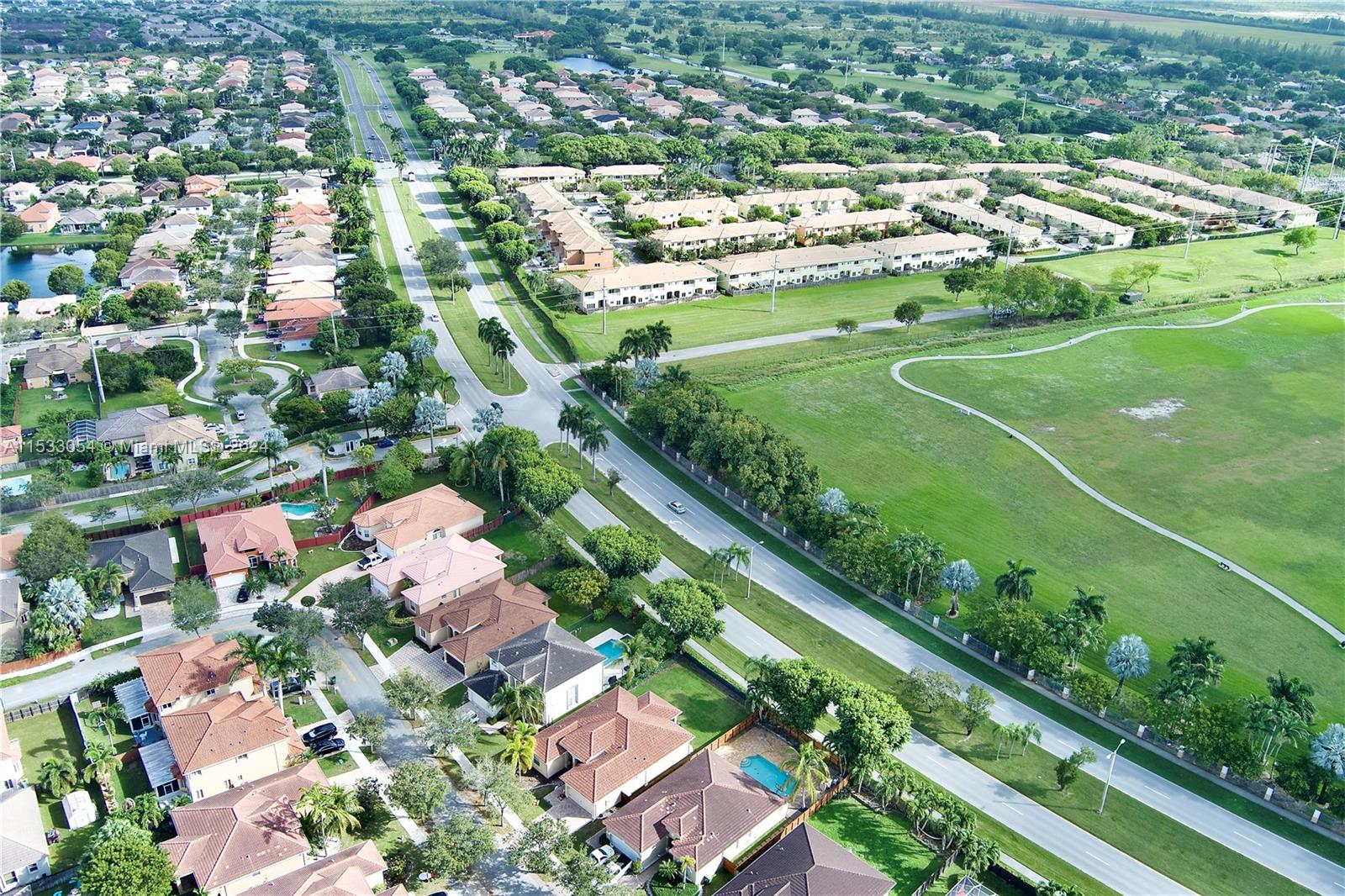 1430 SE 22nd Ln, Homestead, Florida 33035, 4 Bedrooms Bedrooms, ,2 BathroomsBathrooms,Residential,For Sale,1430 SE 22nd Ln,A11533054