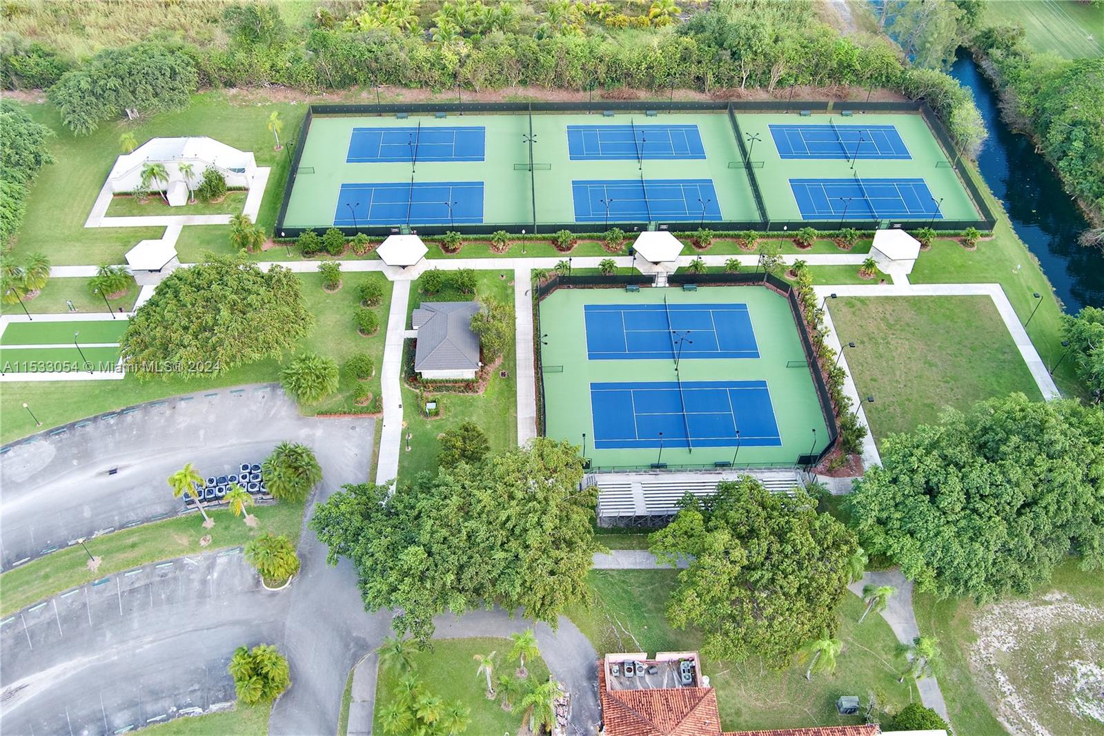 1430 SE 22nd Ln, Homestead, Florida 33035, 4 Bedrooms Bedrooms, ,2 BathroomsBathrooms,Residential,For Sale,1430 SE 22nd Ln,A11533054