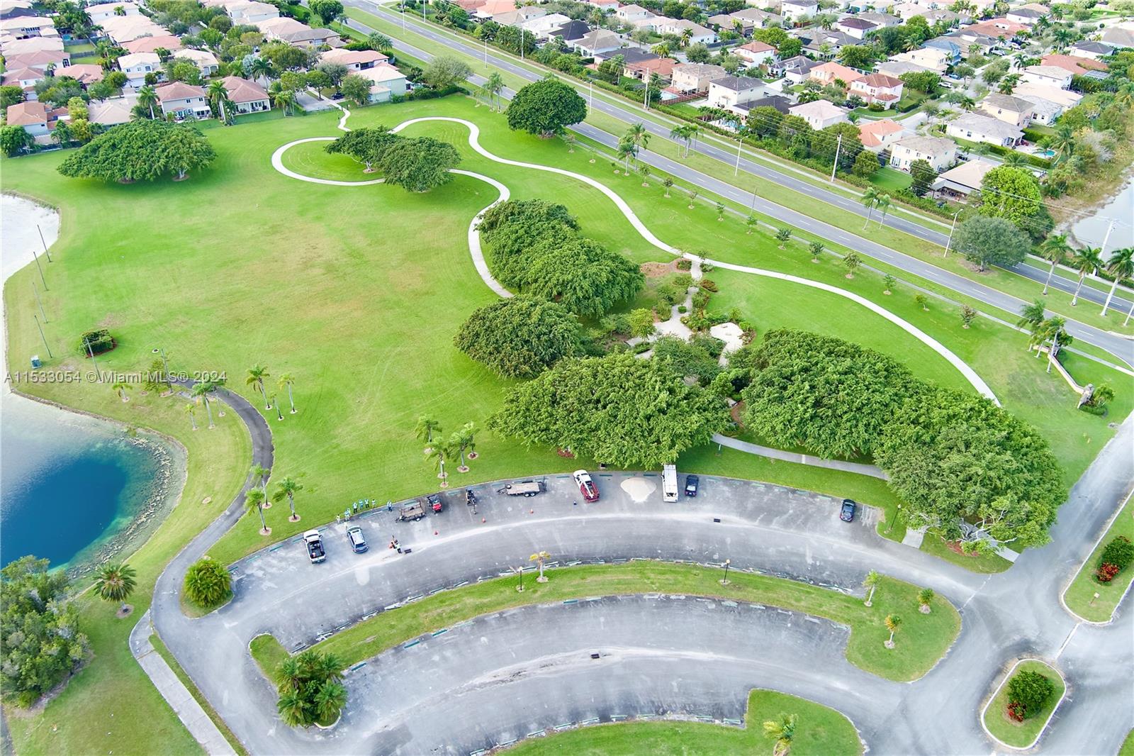 1430 SE 22nd Ln, Homestead, Florida 33035, 4 Bedrooms Bedrooms, ,2 BathroomsBathrooms,Residential,For Sale,1430 SE 22nd Ln,A11533054