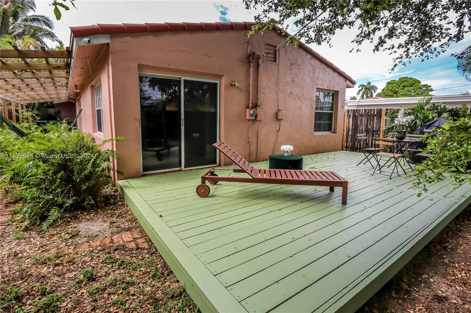 1447 Hollywood Blvd, Hollywood, Florida 33020, 3 Bedrooms Bedrooms, ,2 BathroomsBathrooms,Residential,For Sale,1447 Hollywood Blvd,A11535574