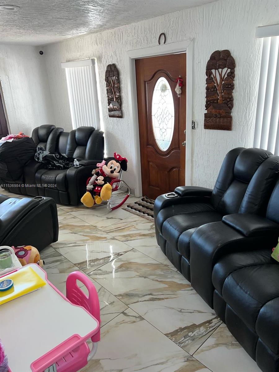 11029 NW 4th St, Miami, Florida 33172, 4 Bedrooms Bedrooms, ,4 BathroomsBathrooms,Residential,For Sale,11029 NW 4th St,A11536984