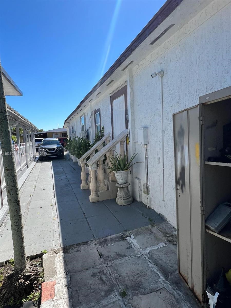 11029 NW 4th St, Miami, Florida 33172, 4 Bedrooms Bedrooms, ,4 BathroomsBathrooms,Residential,For Sale,11029 NW 4th St,A11536984