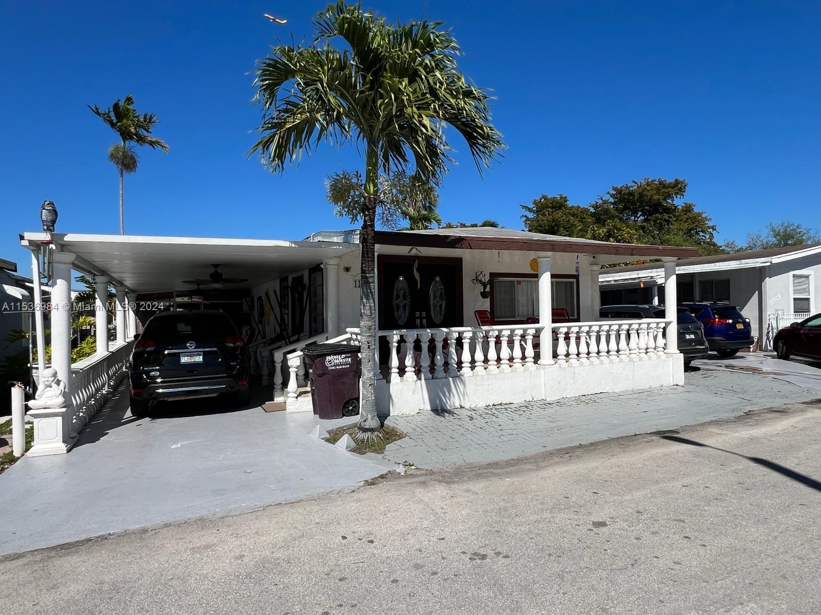 11029 NW 4th St, Miami, Florida 33172, 4 Bedrooms Bedrooms, ,4 BathroomsBathrooms,Residential,For Sale,11029 NW 4th St,A11536984