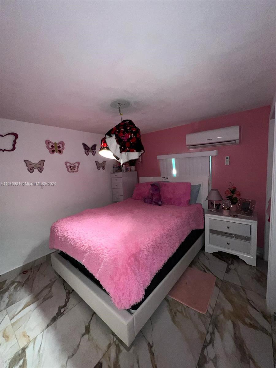 11029 NW 4th St, Miami, Florida 33172, 4 Bedrooms Bedrooms, ,4 BathroomsBathrooms,Residential,For Sale,11029 NW 4th St,A11536984