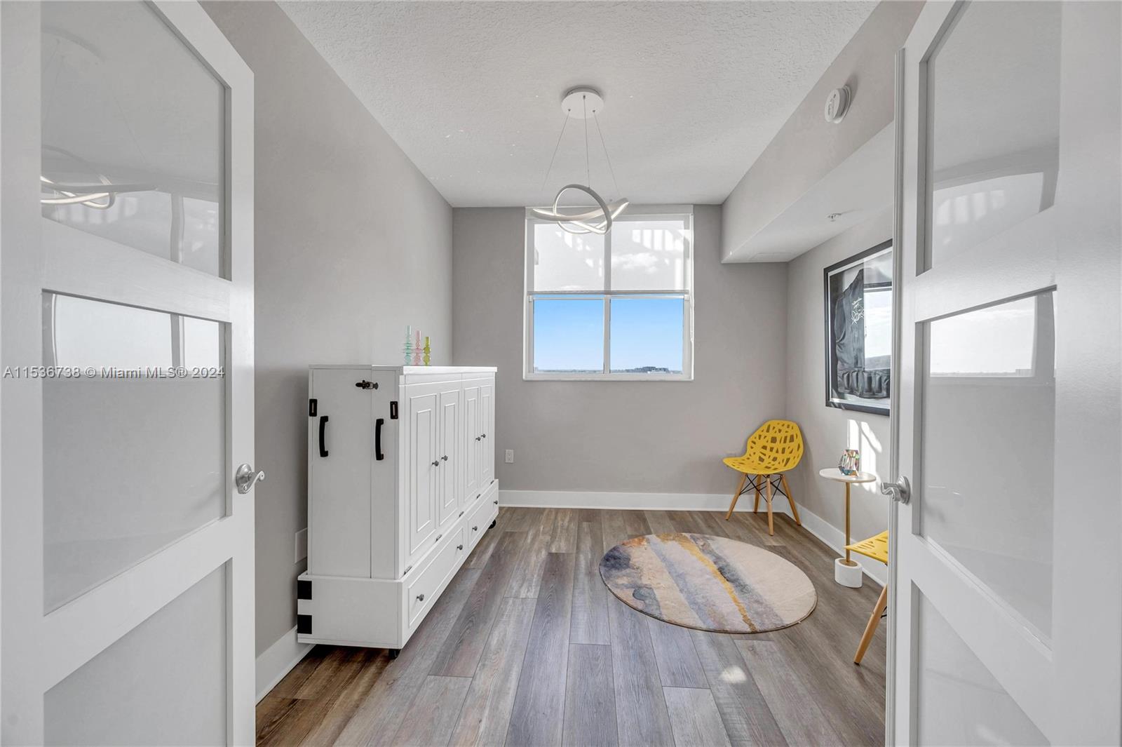 3rd Bedroom - Den/Flex space