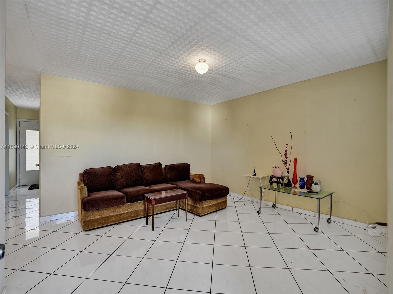 16750 14th Ave, Miami, FL, 33162 United States, 1 Bedroom Bedrooms, ,1 BathroomBathrooms,Residential,For Sale,14th Ave,A11530142