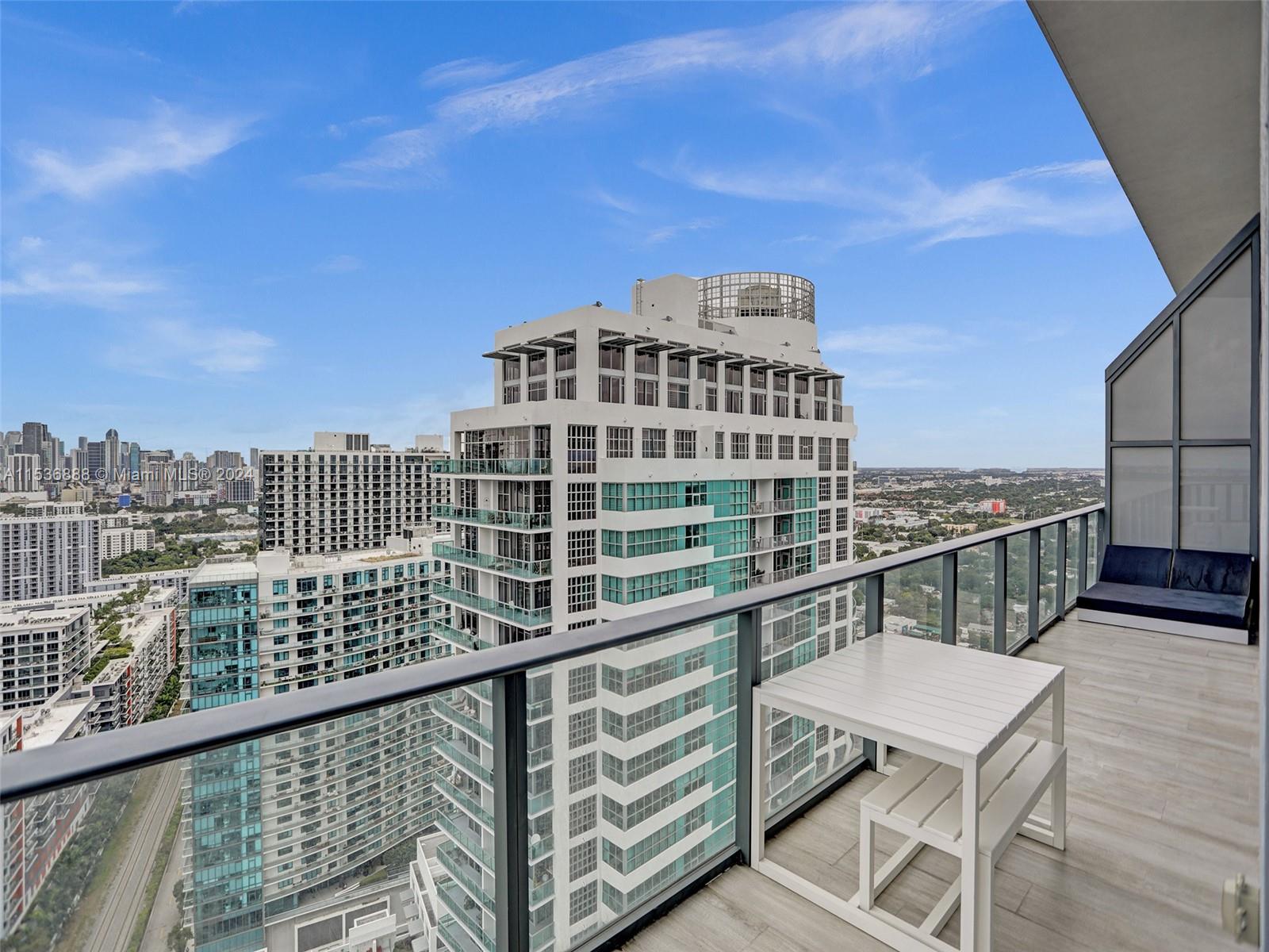 121 NE 34th St PH3204, Miami, Florida 33137, 4 Bedrooms Bedrooms, ,4 BathroomsBathrooms,Residentiallease,For Rent,121 NE 34th St PH3204,A11536888