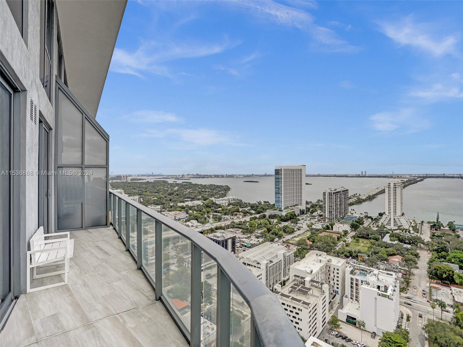 121 NE 34th St PH3204, Miami, Florida 33137, 4 Bedrooms Bedrooms, ,4 BathroomsBathrooms,Residentiallease,For Rent,121 NE 34th St PH3204,A11536888