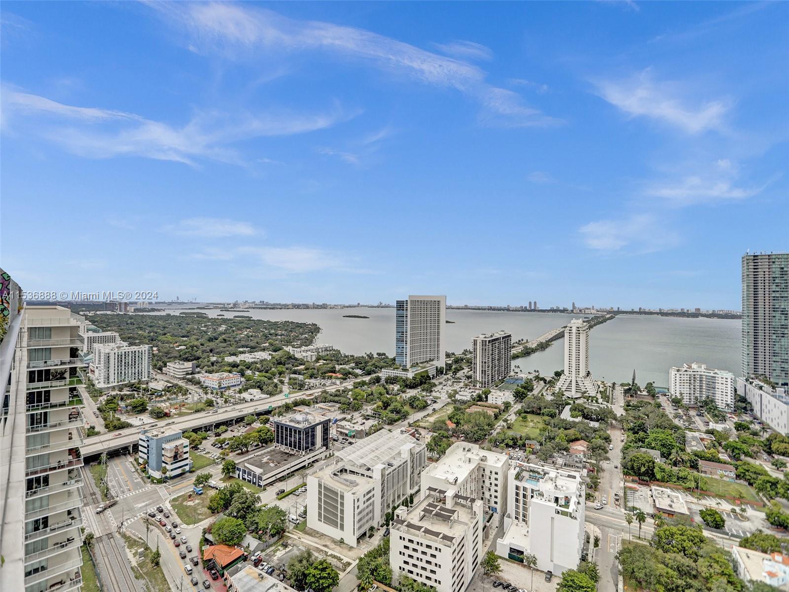 121 NE 34th St PH3204, Miami, Florida 33137, 4 Bedrooms Bedrooms, ,4 BathroomsBathrooms,Residentiallease,For Rent,121 NE 34th St PH3204,A11536888