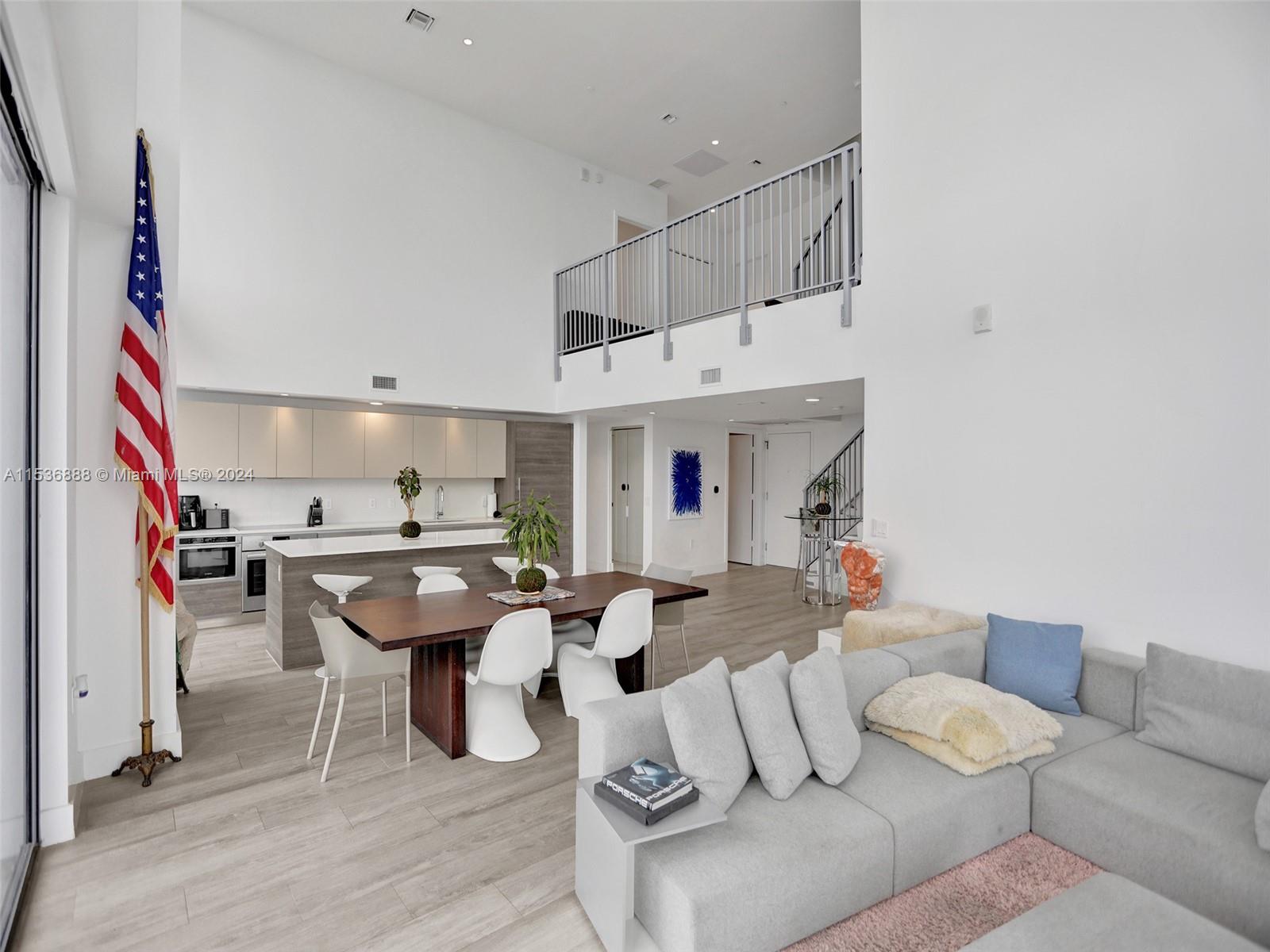 121 NE 34th St PH3204, Miami, Florida 33137, 4 Bedrooms Bedrooms, ,4 BathroomsBathrooms,Residentiallease,For Rent,121 NE 34th St PH3204,A11536888