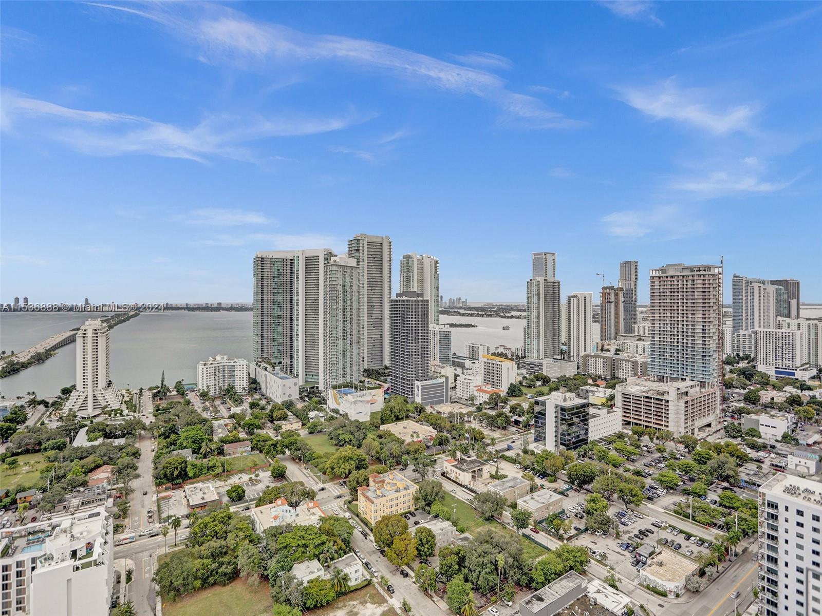 121 NE 34th St PH3204, Miami, Florida 33137, 4 Bedrooms Bedrooms, ,4 BathroomsBathrooms,Residentiallease,For Rent,121 NE 34th St PH3204,A11536888