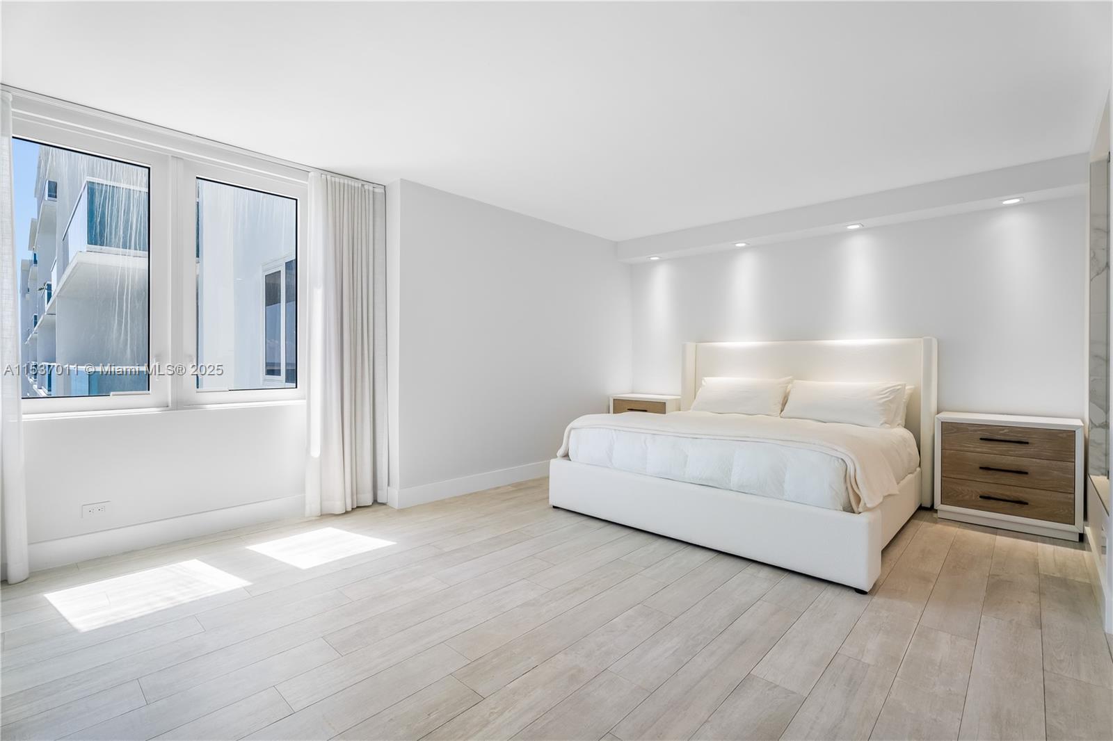 2301 Collins Ave 1523-24, Miami Beach, Florida 33139, 3 Bedrooms Bedrooms, ,3 BathroomsBathrooms,Residential,For Sale,2301 Collins Ave 1523-24,A11537011