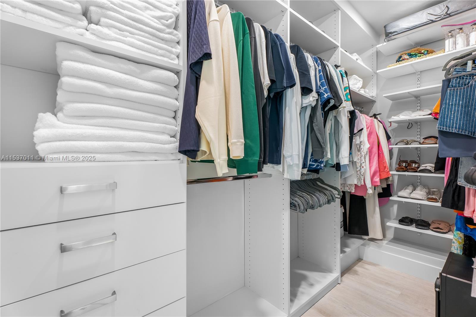 2301 Collins Ave 1523-24, Miami Beach, Florida 33139, 3 Bedrooms Bedrooms, ,3 BathroomsBathrooms,Residential,For Sale,2301 Collins Ave 1523-24,A11537011