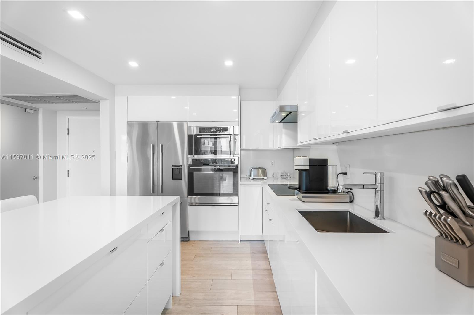 2301 Collins Ave 1523-24, Miami Beach, Florida 33139, 3 Bedrooms Bedrooms, ,3 BathroomsBathrooms,Residential,For Sale,2301 Collins Ave 1523-24,A11537011