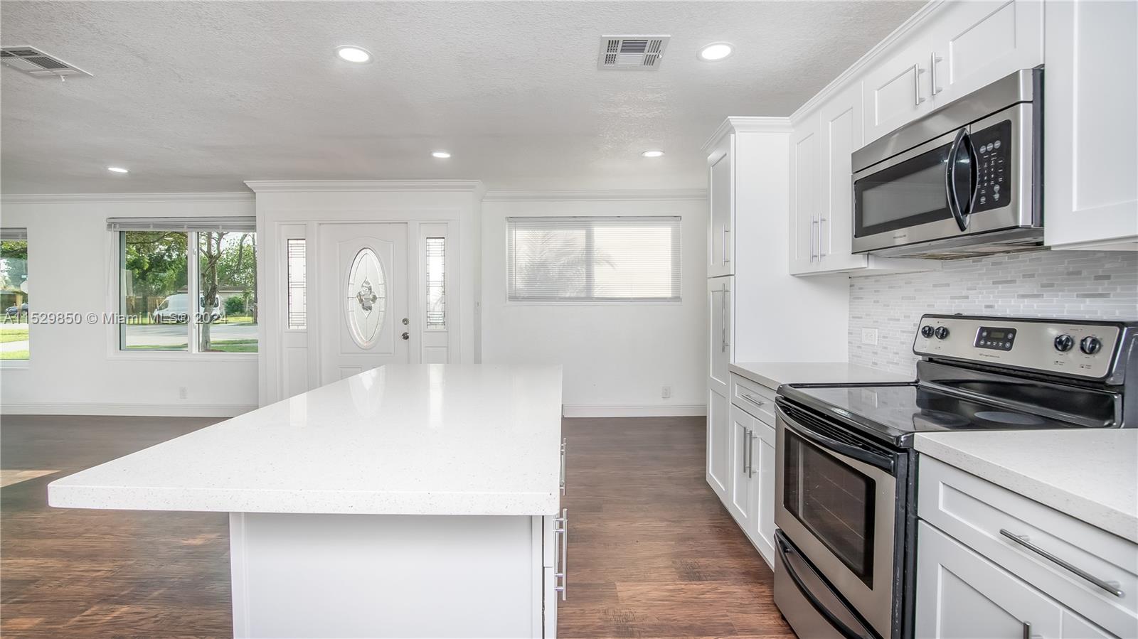 1500 NW 58th Ave, Margate, Florida 33063, 5 Bedrooms Bedrooms, ,2 BathroomsBathrooms,Residential,For Sale,1500 NW 58th Ave,A11529850