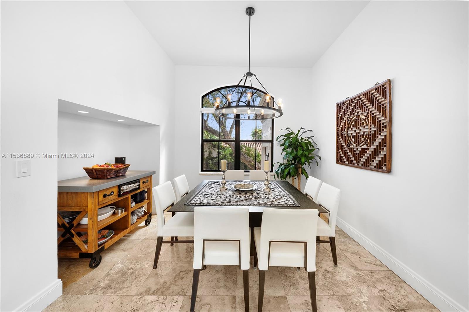 150 Sunrise Ave, Coral Gables, FL, 33133 United States, 4 Bedrooms Bedrooms, ,4 BathroomsBathrooms,Residential,For Sale,Sunrise Ave,A11536889