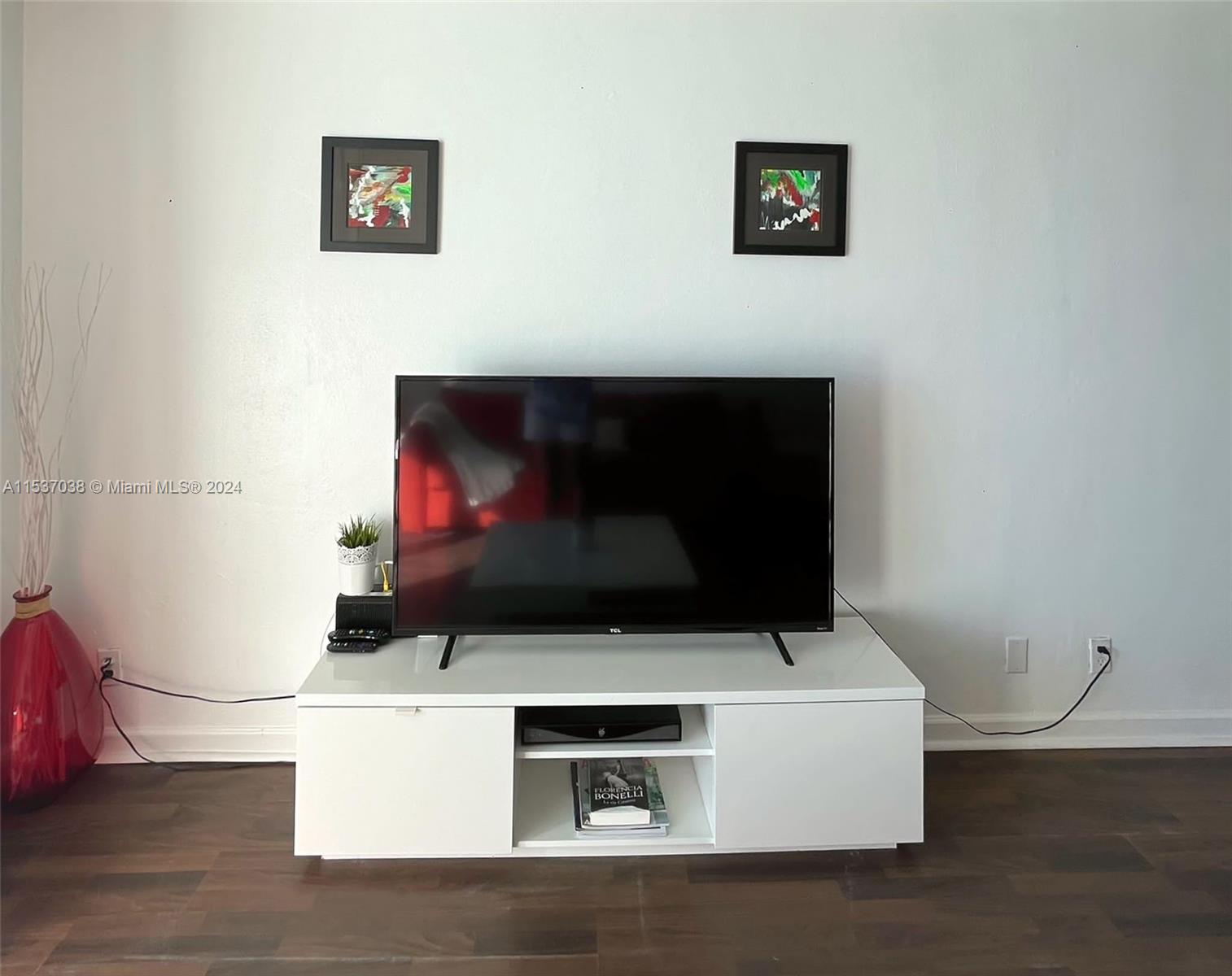 3801 S Ocean Dr 9K, Hollywood, Florida 33019, 1 Bedroom Bedrooms, ,1 BathroomBathrooms,Residential,For Sale,3801 S Ocean Dr 9K,A11537038