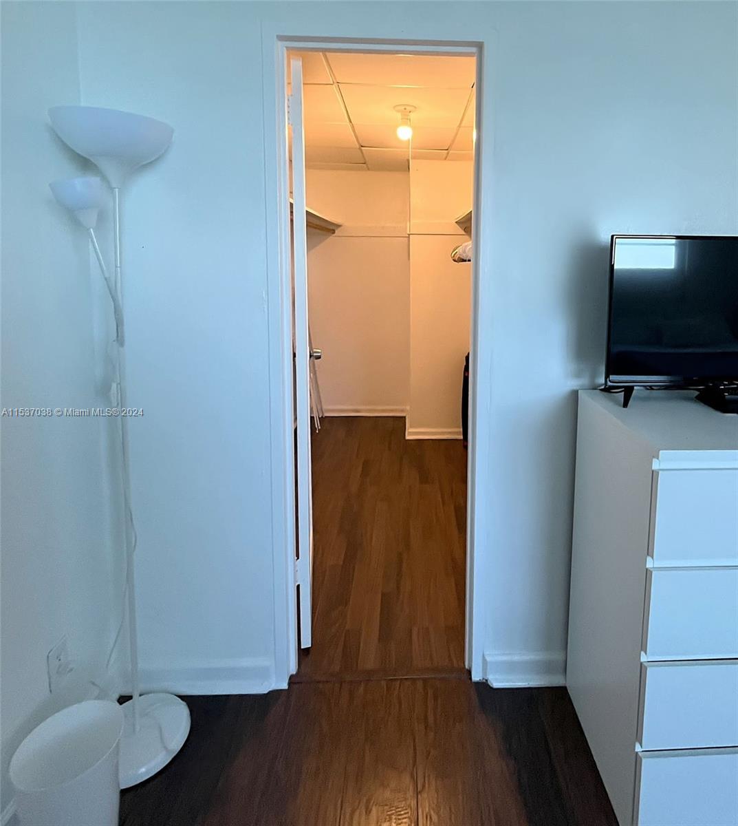 3801 S Ocean Dr 9K, Hollywood, Florida 33019, 1 Bedroom Bedrooms, ,1 BathroomBathrooms,Residential,For Sale,3801 S Ocean Dr 9K,A11537038