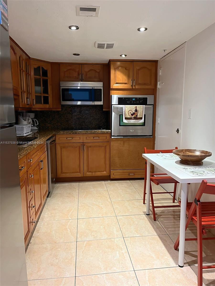 3801 S Ocean Dr 9K, Hollywood, Florida 33019, 1 Bedroom Bedrooms, ,1 BathroomBathrooms,Residential,For Sale,3801 S Ocean Dr 9K,A11537038