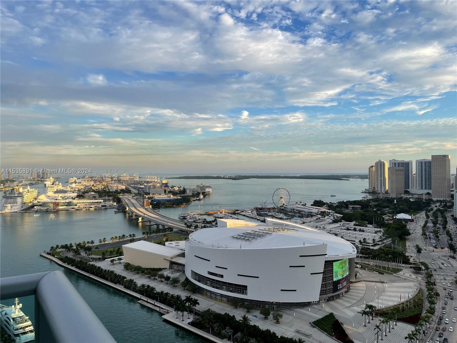 900 E Biscayne Blvd 3404, Miami, Florida 33132, 1 Bedroom Bedrooms, ,2 BathroomsBathrooms,Residentiallease,For Rent,900 E Biscayne Blvd 3404,A11535891