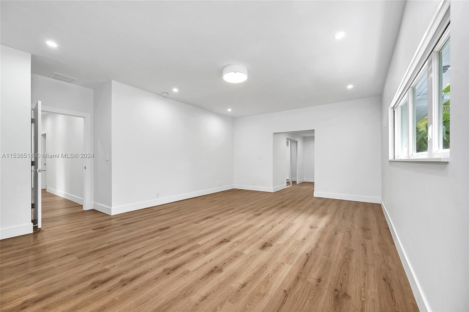 4801 Granada Blvd, Coral Gables, Florida 33146, 4 Bedrooms Bedrooms, ,4 BathroomsBathrooms,Residentiallease,For Rent,4801 Granada Blvd,A11536511