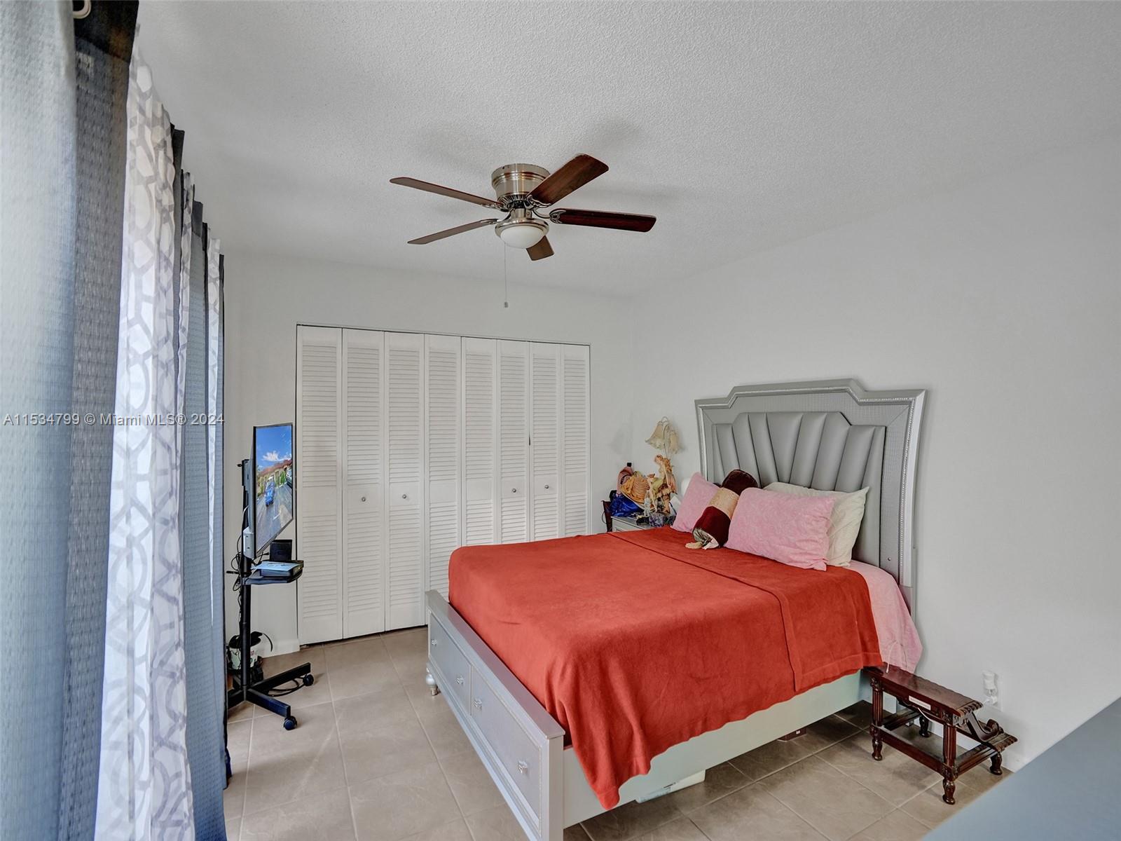 2307 SW 81st Ter 4, North Lauderdale, Florida 33068, 2 Bedrooms Bedrooms, ,2 BathroomsBathrooms,Residential,For Sale,2307 SW 81st Ter 4,A11534799