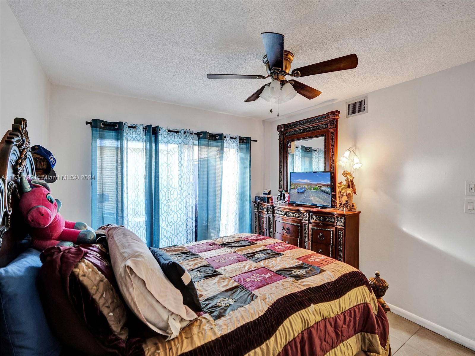 2307 SW 81st Ter 4, North Lauderdale, Florida 33068, 2 Bedrooms Bedrooms, ,2 BathroomsBathrooms,Residential,For Sale,2307 SW 81st Ter 4,A11534799