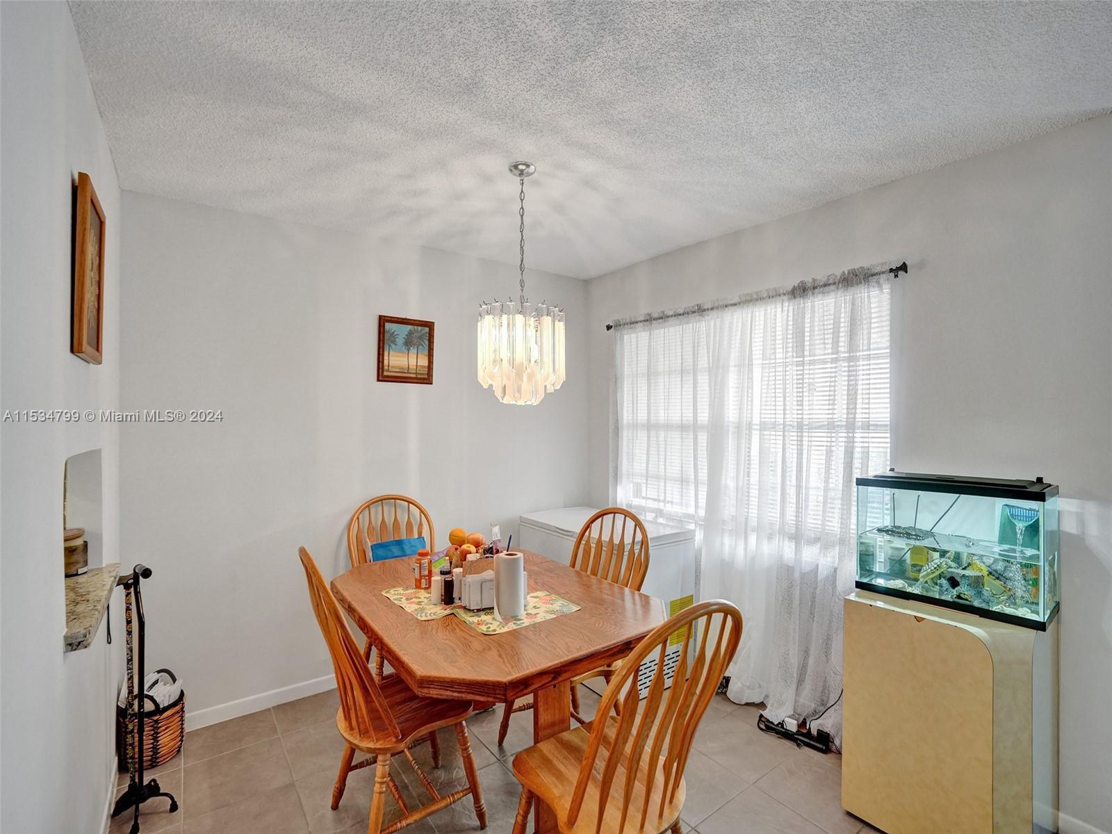 2307 SW 81st Ter 4, North Lauderdale, Florida 33068, 2 Bedrooms Bedrooms, ,2 BathroomsBathrooms,Residential,For Sale,2307 SW 81st Ter 4,A11534799