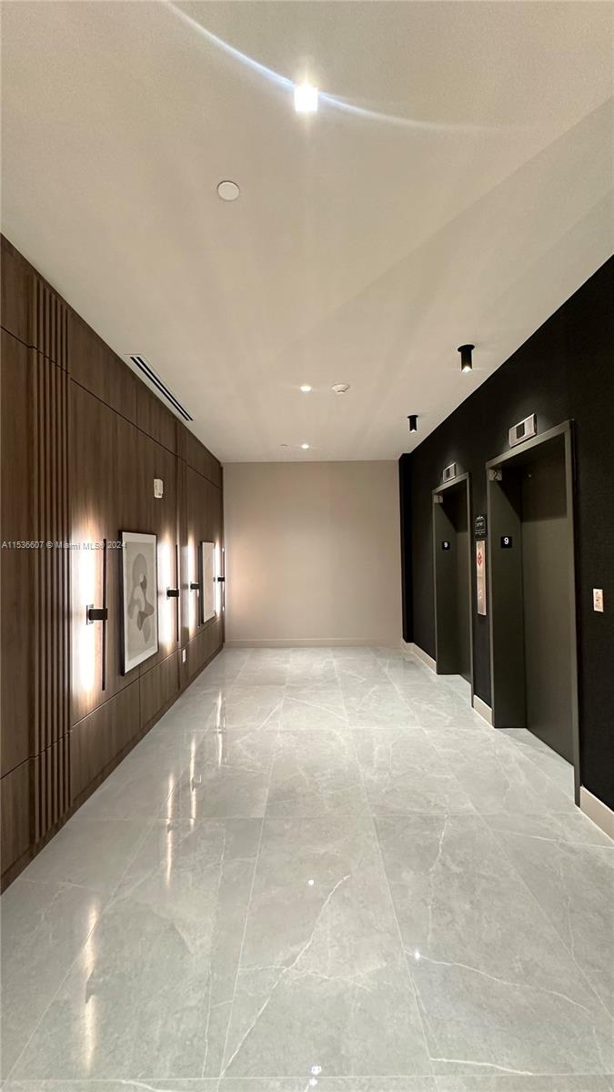 800 N Federal Hwy, Hallandale Beach, Florida 33009, ,Commercialsale,For Sale,800 N Federal Hwy,A11536607