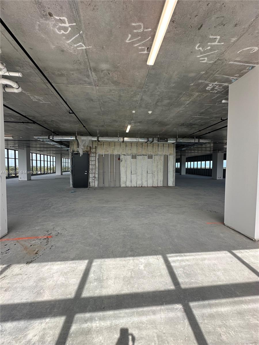 800 N Federal Hwy, Hallandale Beach, Florida 33009, ,Commercialsale,For Sale,800 N Federal Hwy,A11536607